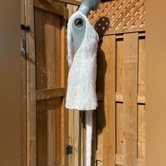 🆕 MISHA COLLECTION 🧿 NWOT The Sapphire Sequins Mini Dress, Ivory Sz M US 6 - Picture 5 of 16